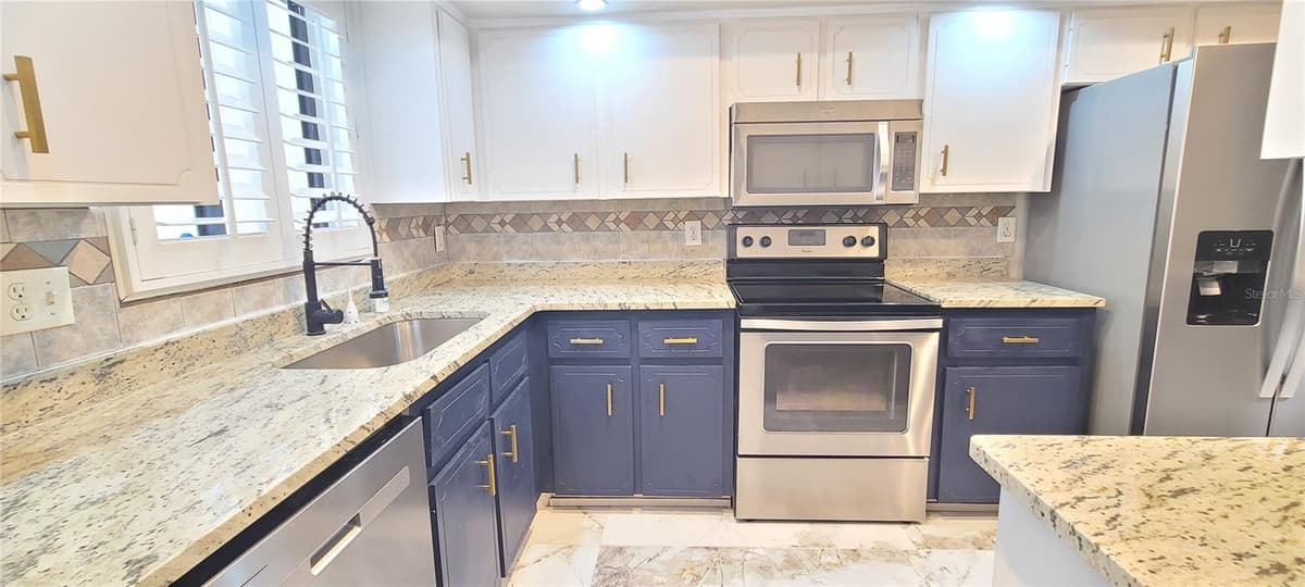 836 SUGAR HOUSE DRIVE — photo 10 of 50