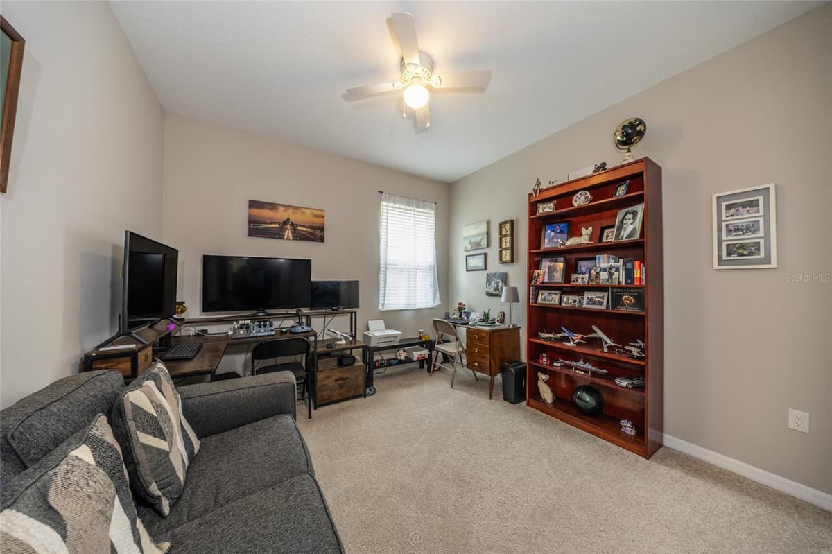 153 PARK PLACE CIRCLE — photo 15 of 32