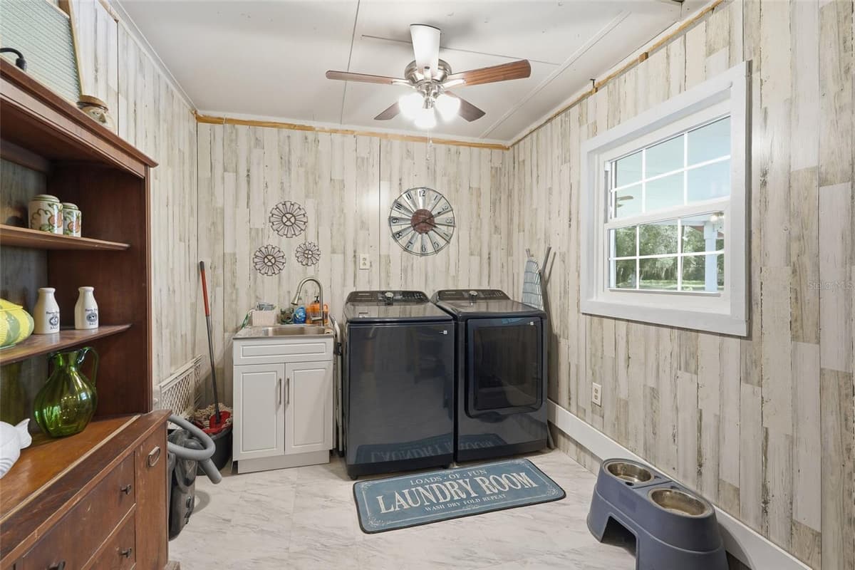 6902 JOHNSTON ROAD — photo 41 of 59