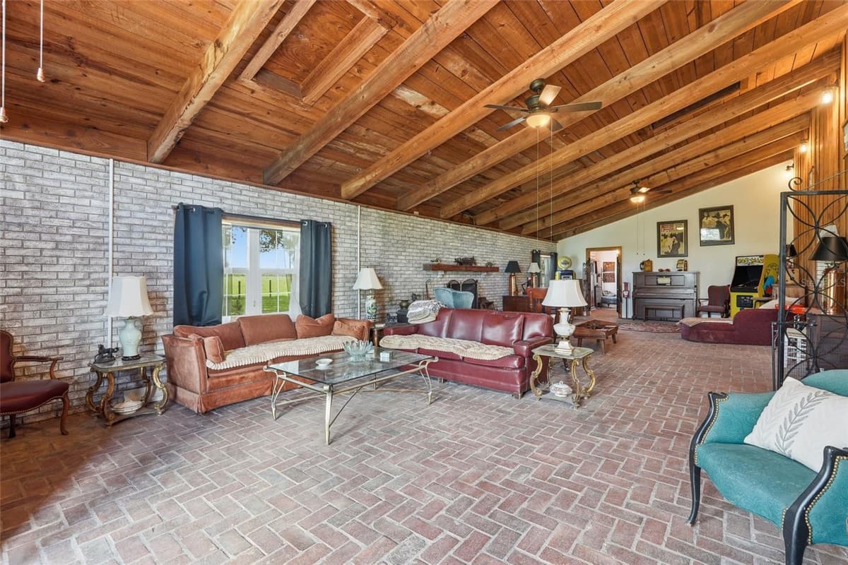 6902 JOHNSTON ROAD — photo 17 of 59