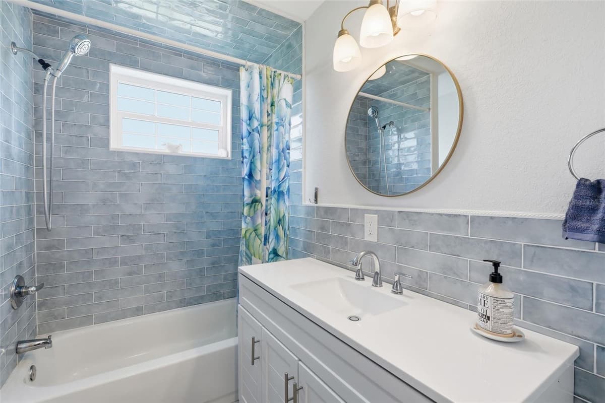 6902 JOHNSTON ROAD — photo 36 of 59