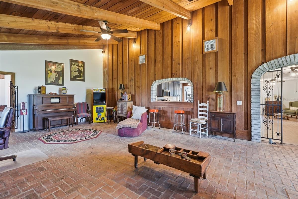 6902 JOHNSTON ROAD — photo 13 of 59