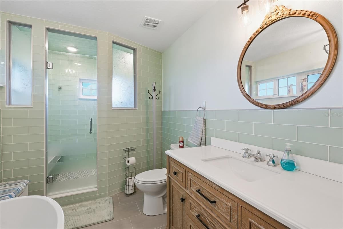 6902 JOHNSTON ROAD — photo 30 of 59