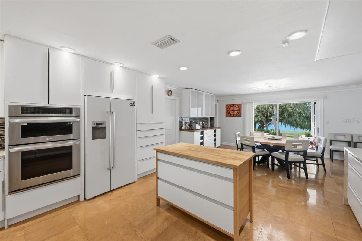 5912 TARAWOOD DRIVE — photo 25 of 90