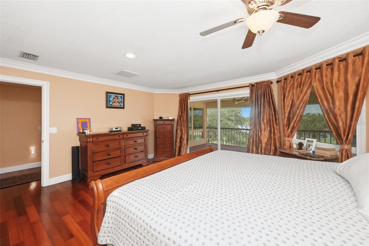 5912 TARAWOOD DRIVE — photo 42 of 90