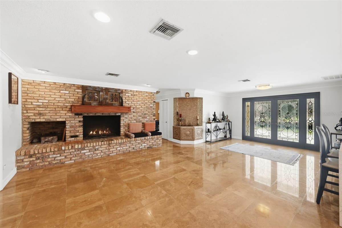 5912 TARAWOOD DRIVE — photo 16 of 90