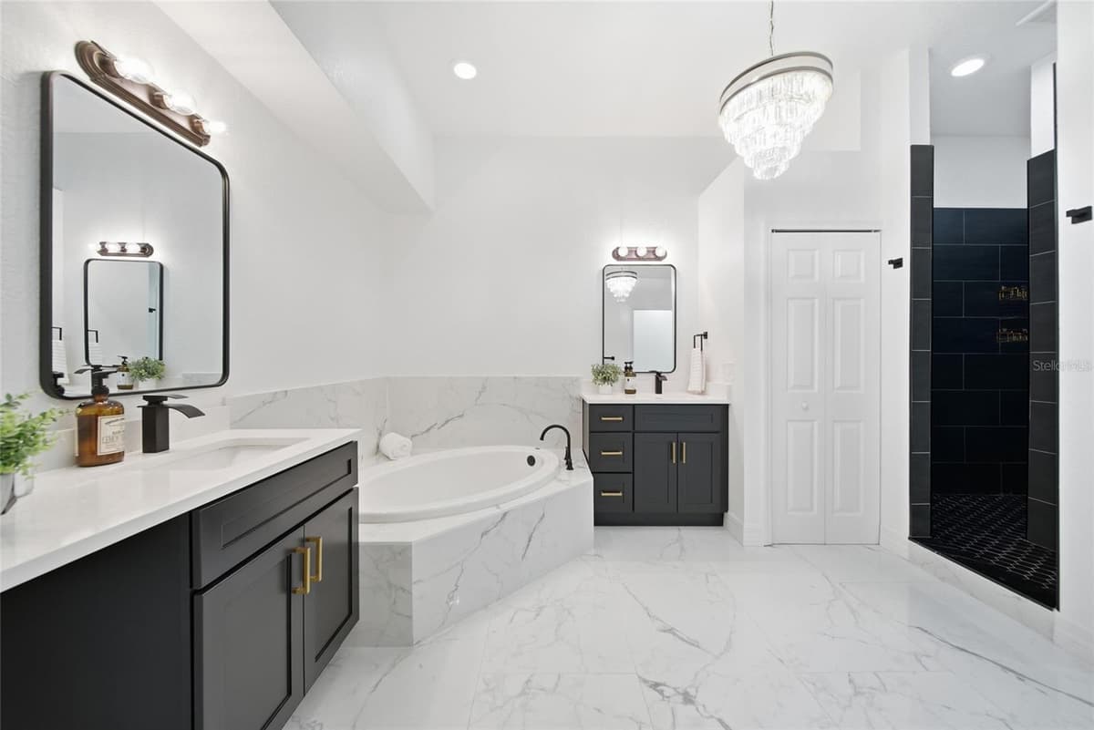 515 VILLA TREVISO COURT — photo 27 of 40
