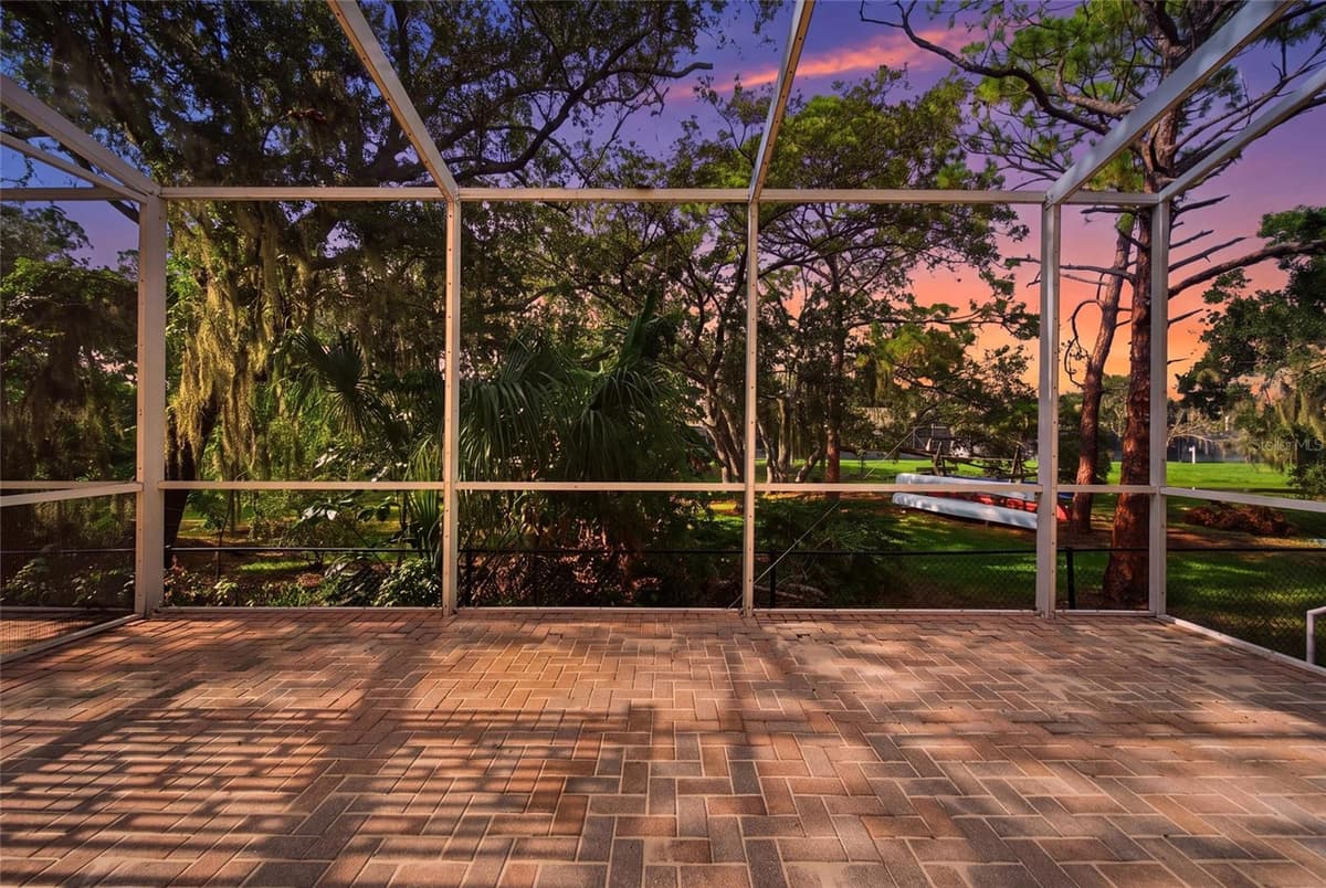 515 VILLA TREVISO COURT — photo 33 of 40