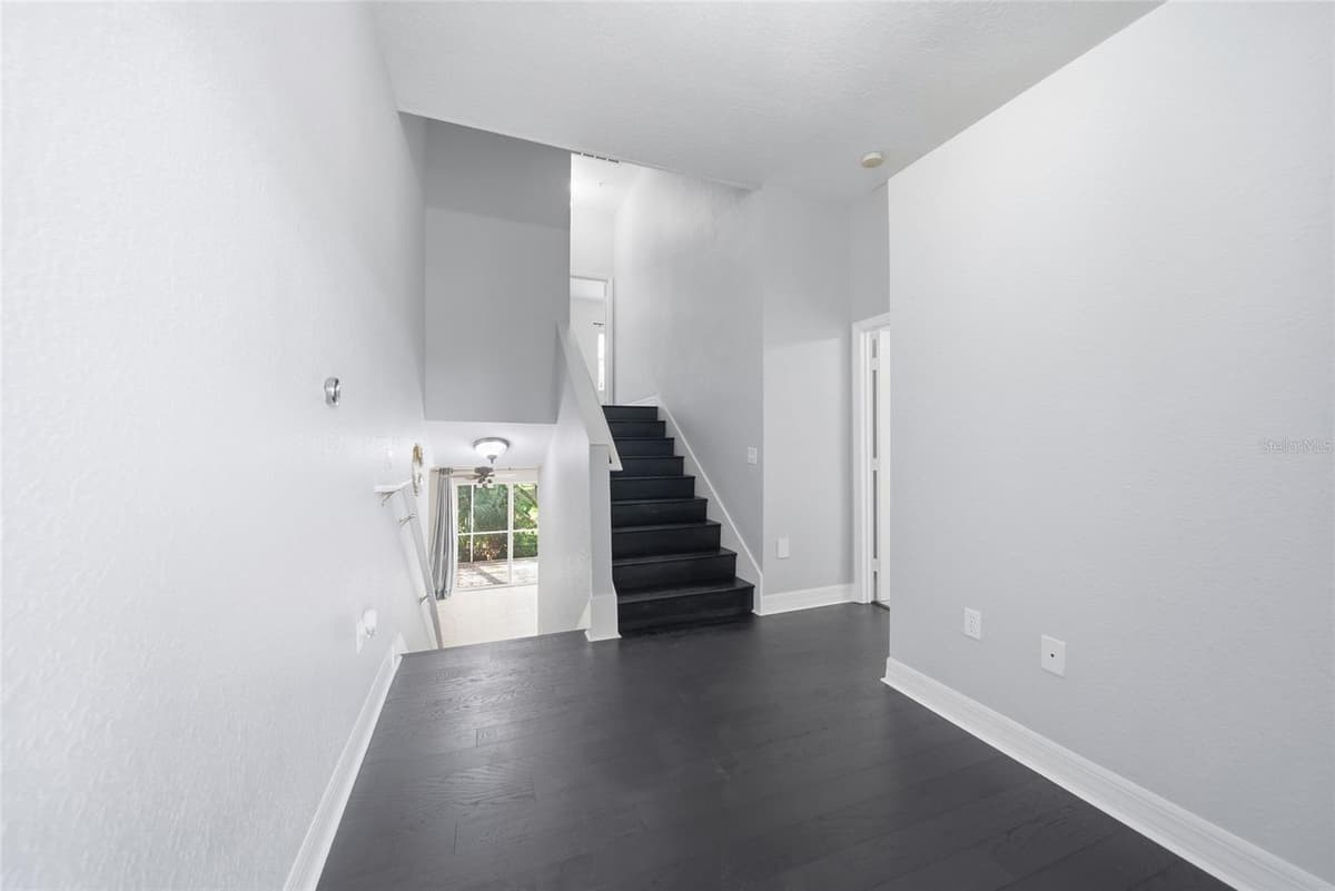 515 VILLA TREVISO COURT — photo 20 of 40