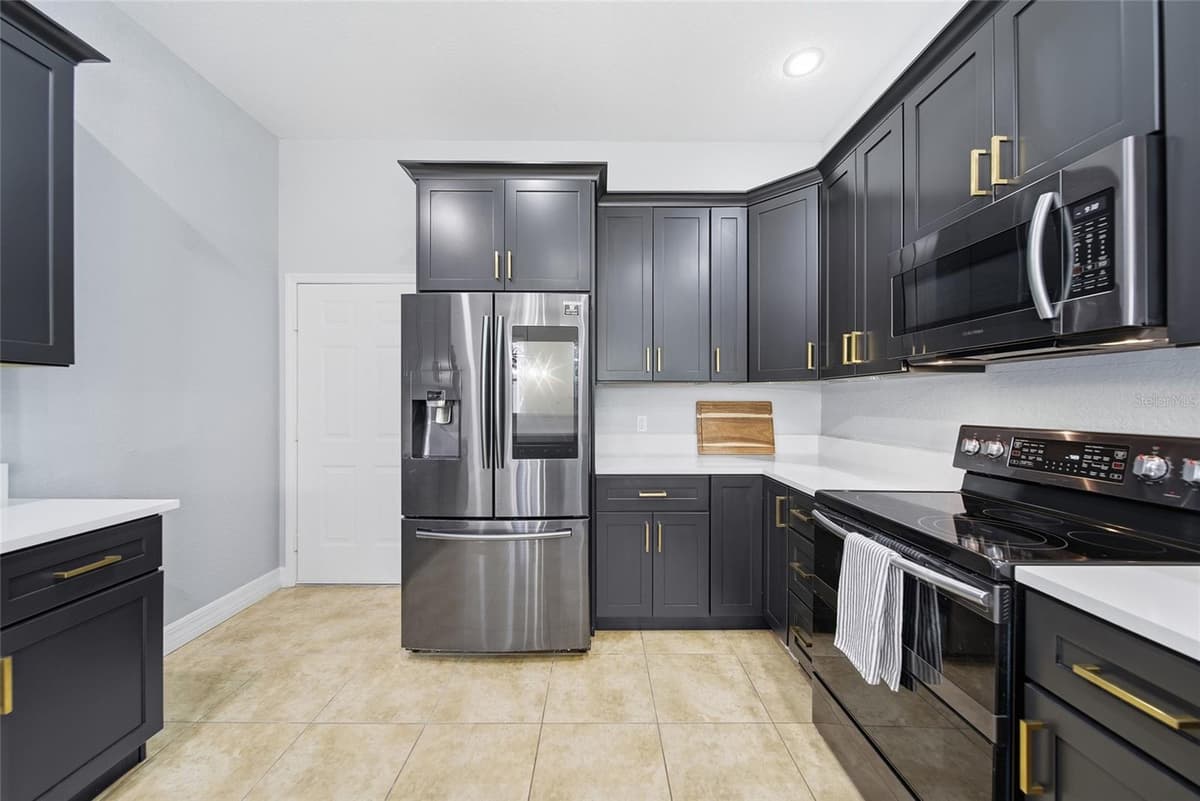 515 VILLA TREVISO COURT — photo 7 of 40