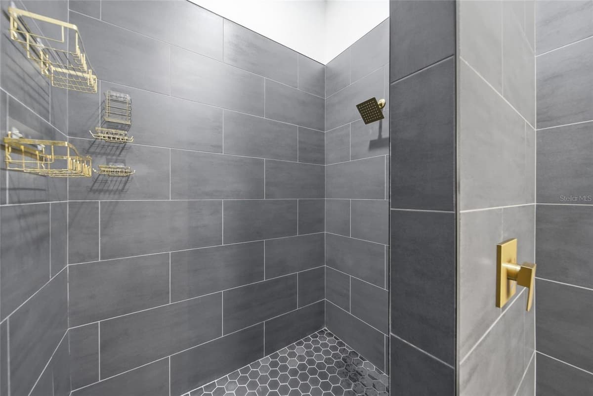 515 VILLA TREVISO COURT — photo 30 of 40