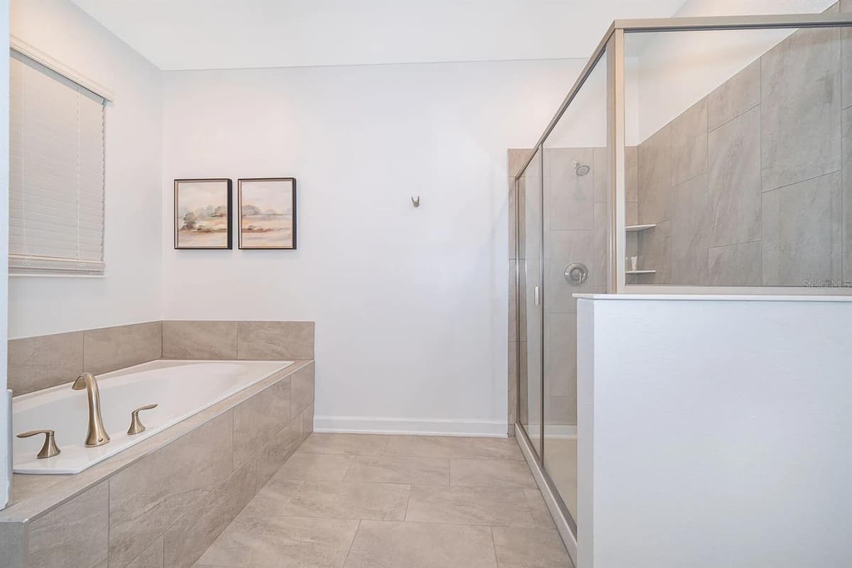 9056 SOMMERSET HILLS DRIVE — photo 19 of 43