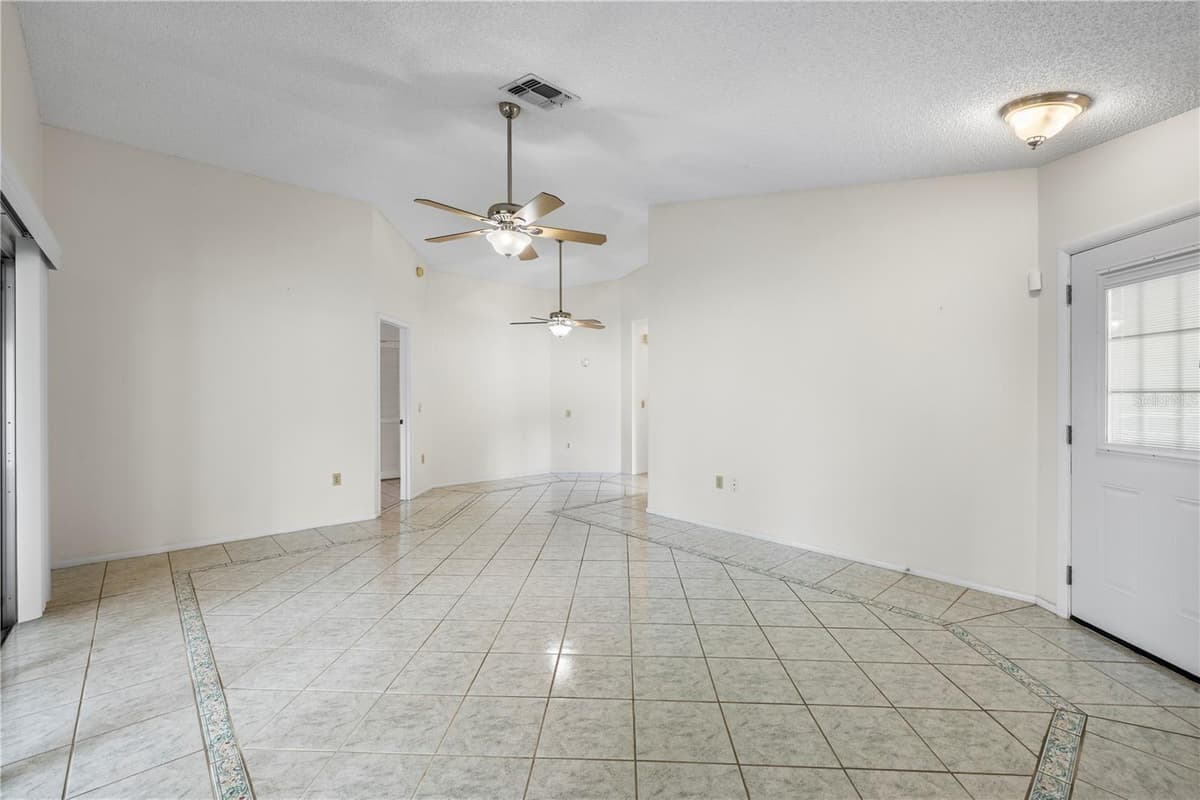 4739 CARRINGTON COURT — photo 6 of 51