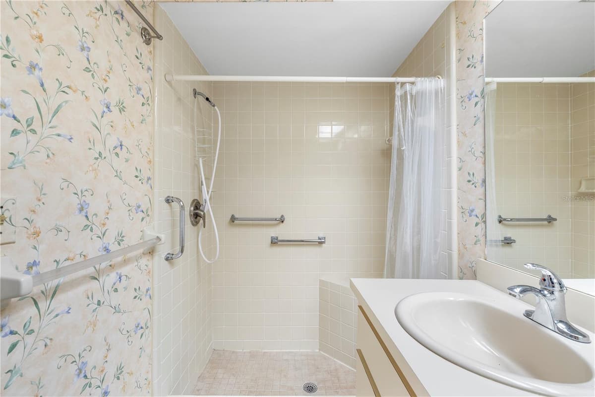 4739 CARRINGTON COURT — photo 20 of 51