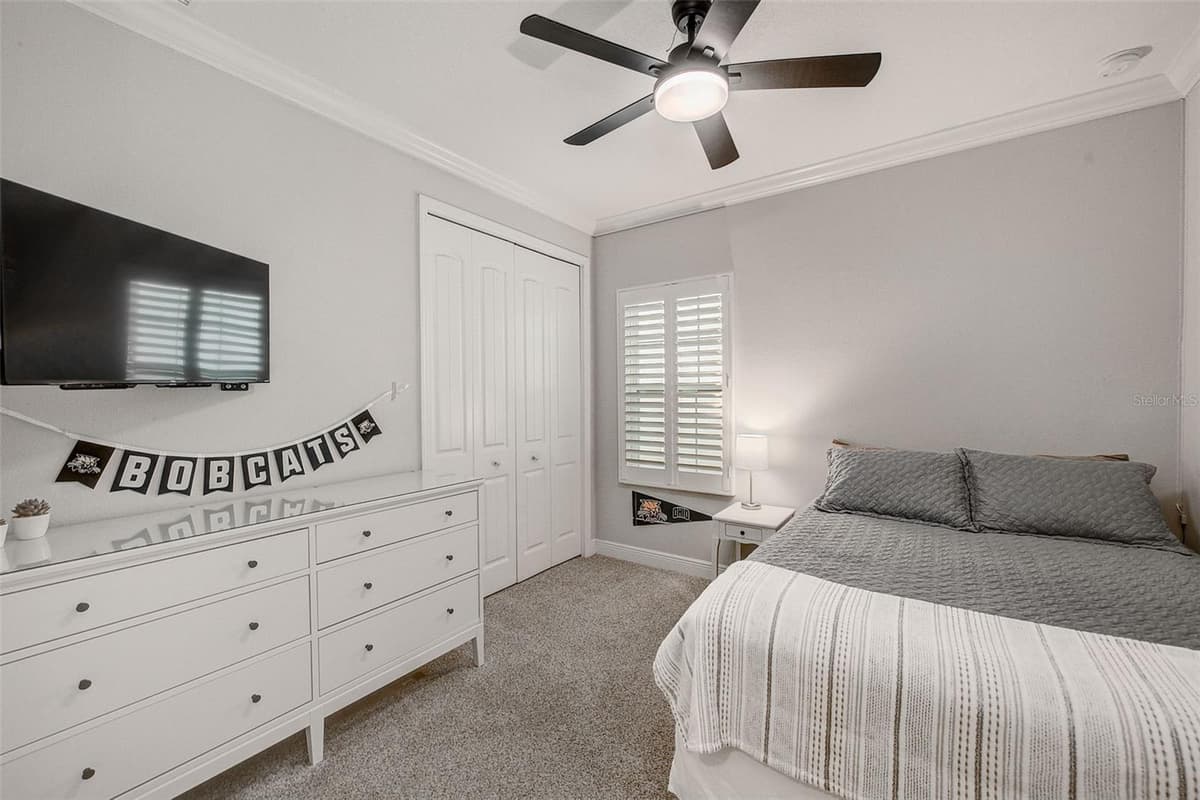 6916 NEOPOLITAN COURT — photo 29 of 53