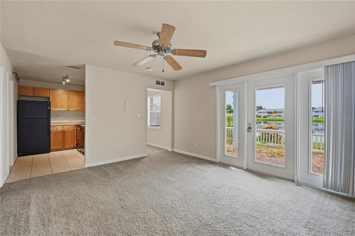 151 SEAHORSE DRIVE — photo 11 of 55