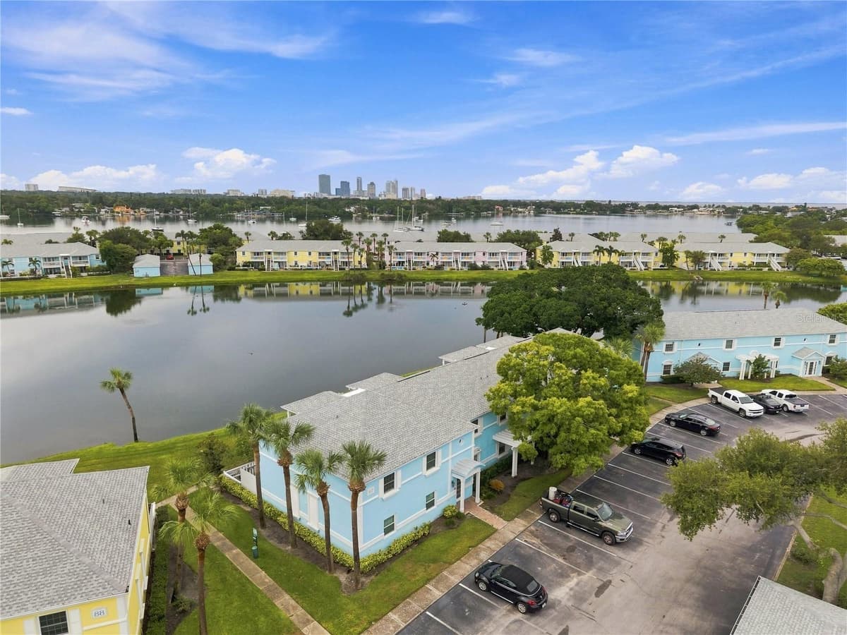151 SEAHORSE DRIVE — photo 40 of 55