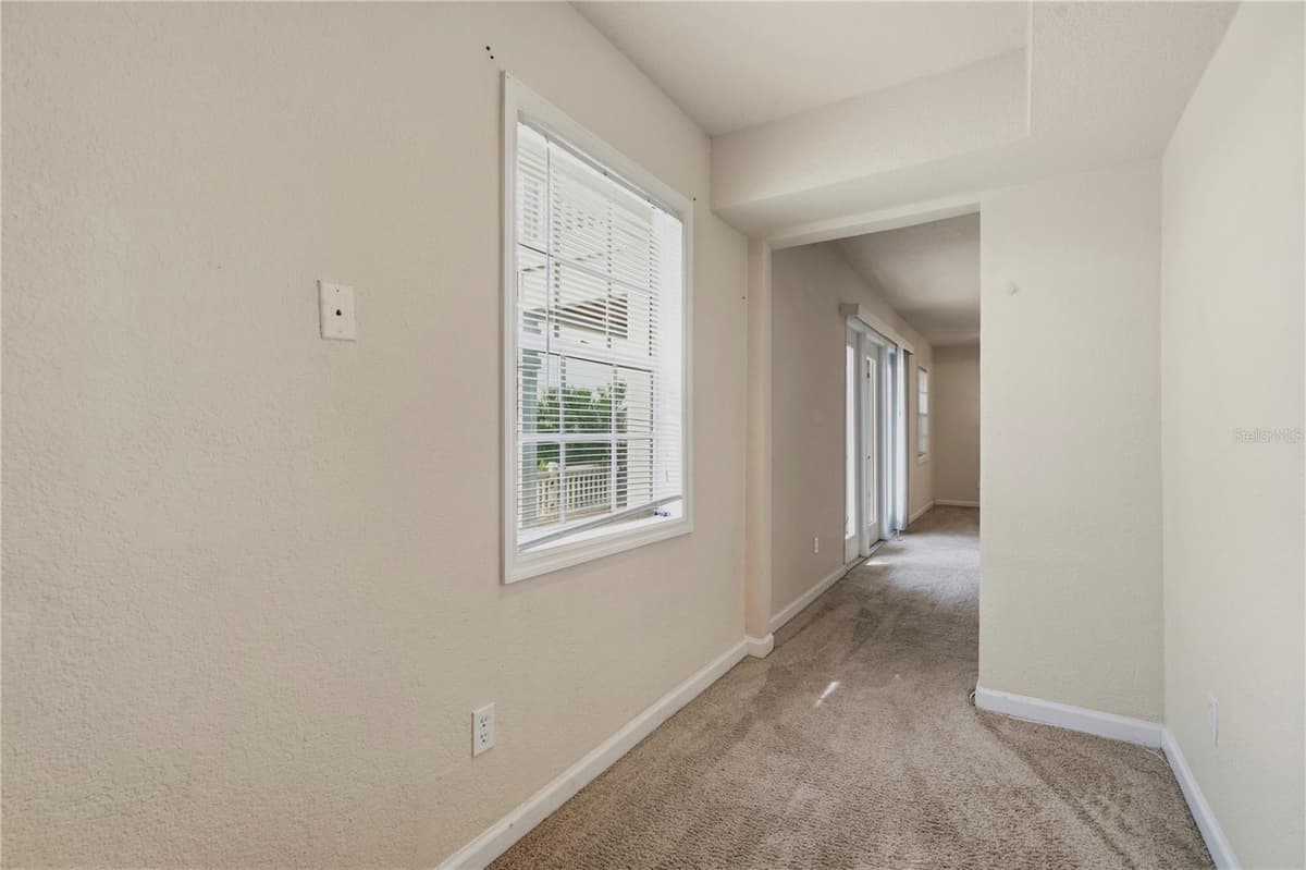 151 SEAHORSE DRIVE — photo 29 of 55