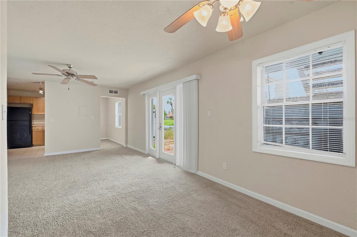 151 SEAHORSE DRIVE — photo 12 of 55