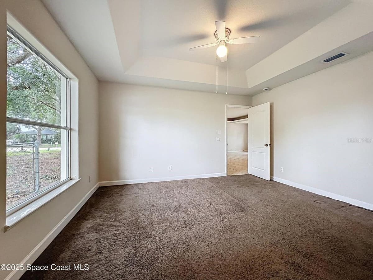 1582 PENTAX AVENUE — photo 17 of 26