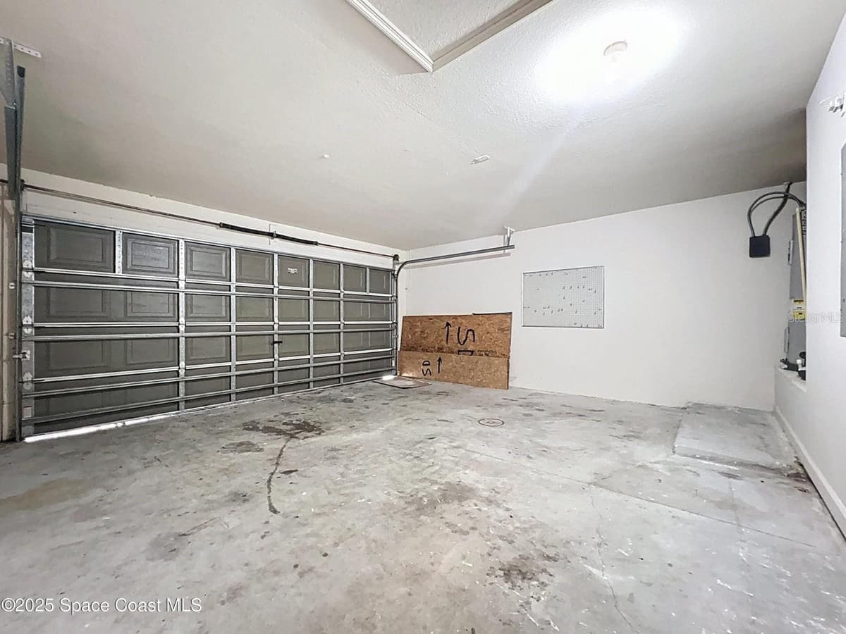 1582 PENTAX AVENUE — photo 22 of 26