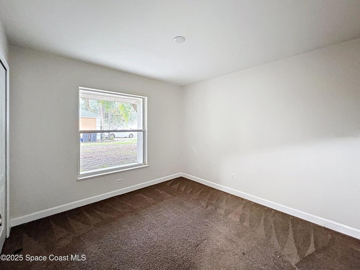 1582 PENTAX AVENUE — photo 20 of 26