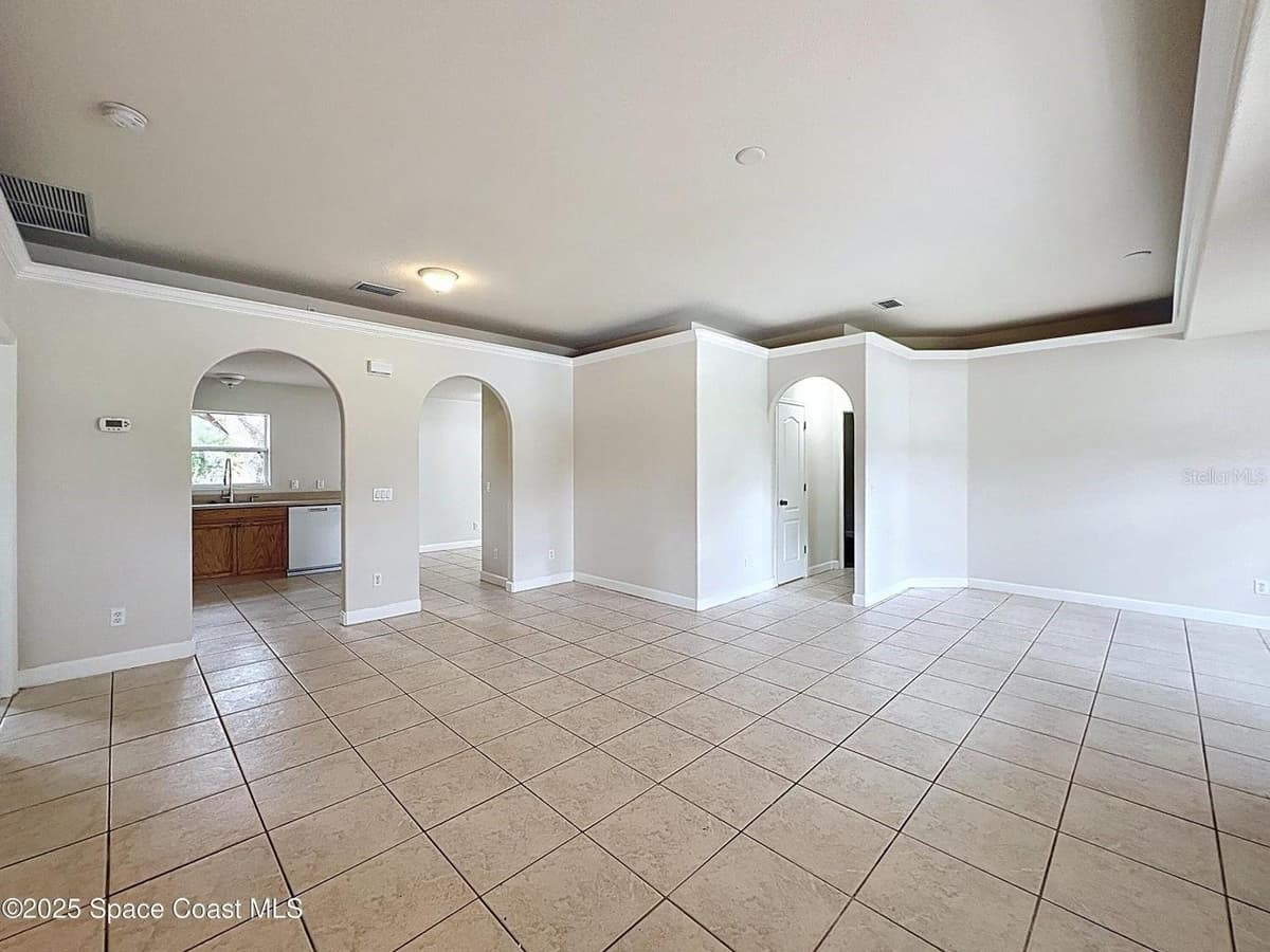 1582 PENTAX AVENUE — photo 6 of 26