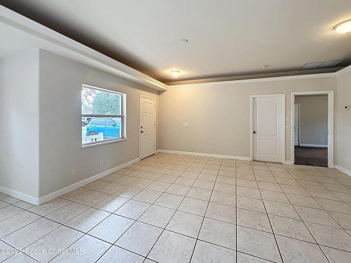 1582 PENTAX AVENUE — photo 14 of 26