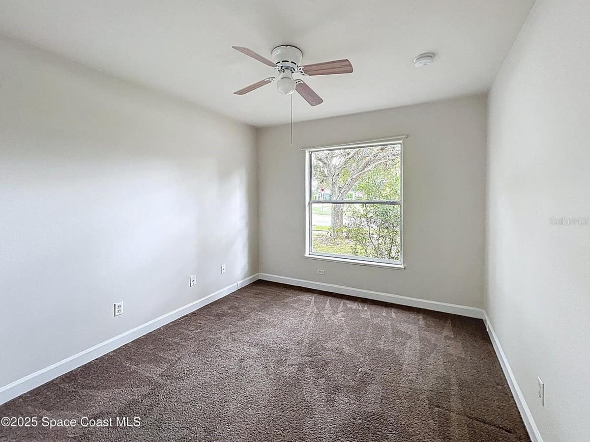 1582 PENTAX AVENUE — photo 19 of 26