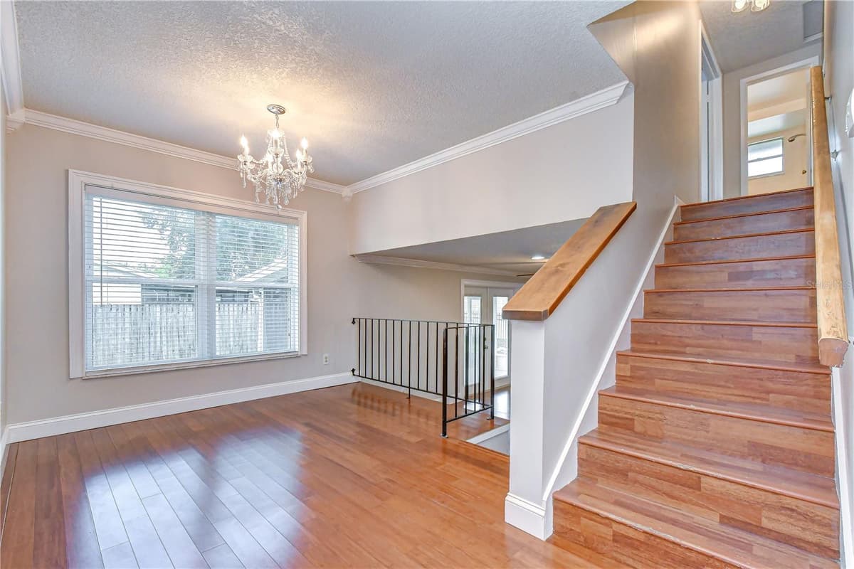 4723 SOUTHBREEZE DRIVE — photo 10 of 35