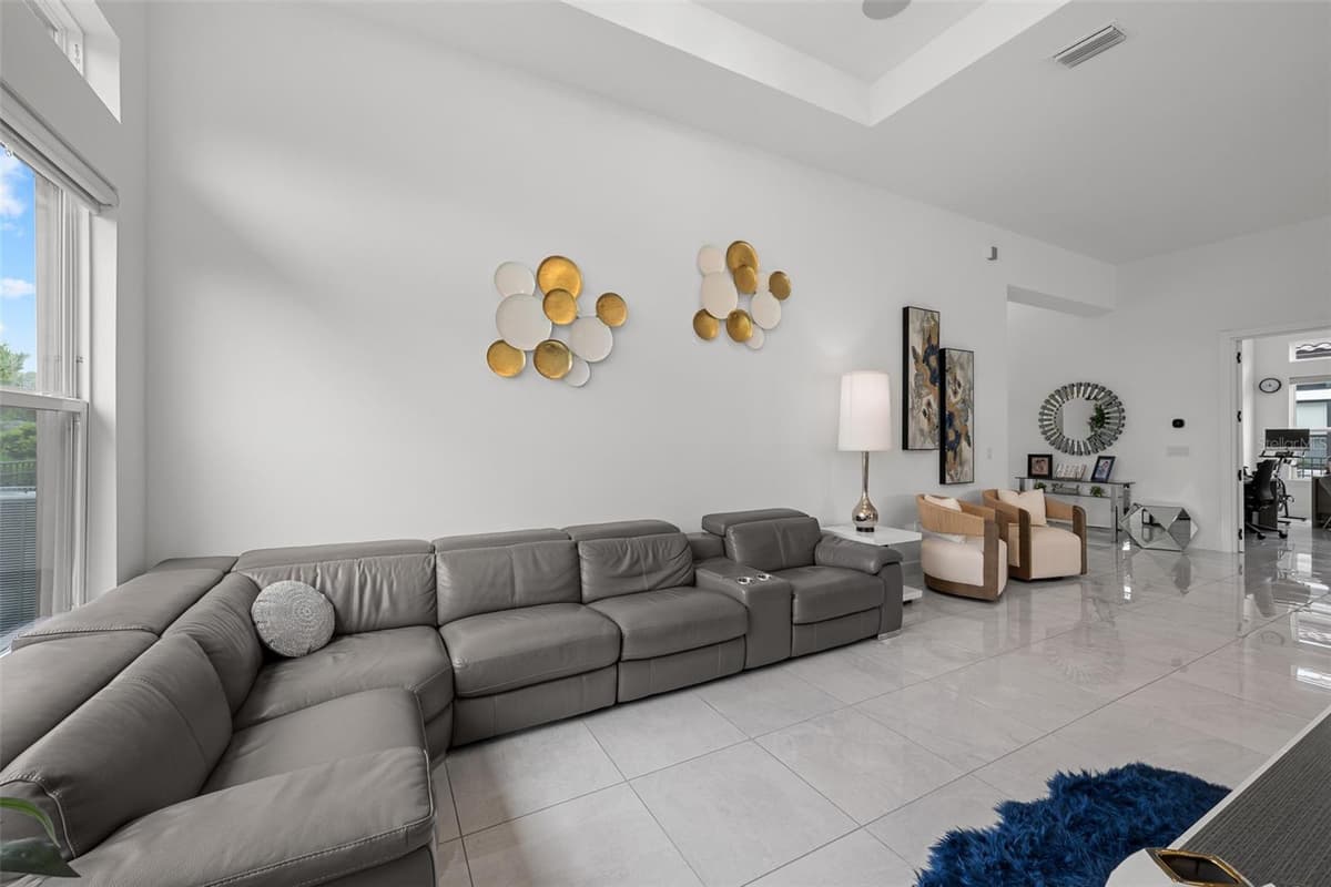 34135 TOMPION WAY — photo 11 of 100