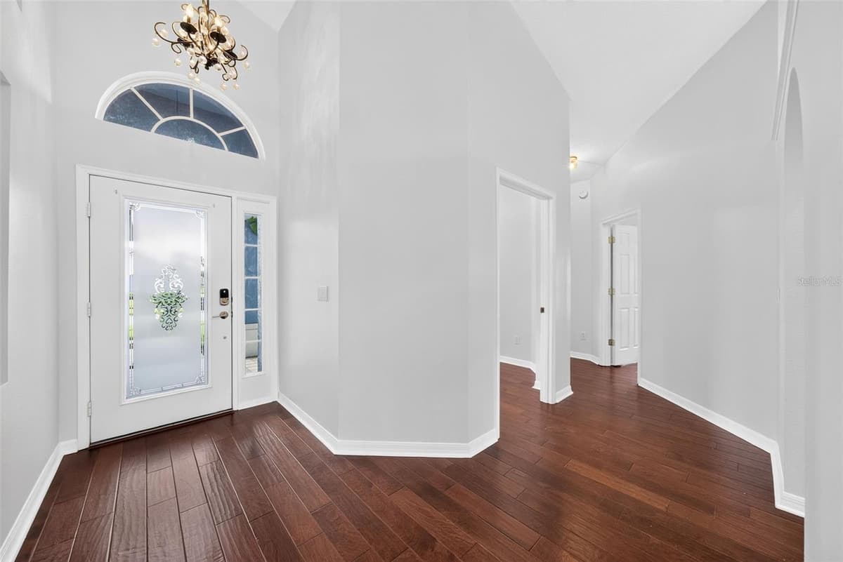 630 RIOMAR AVENUE — photo 3 of 35