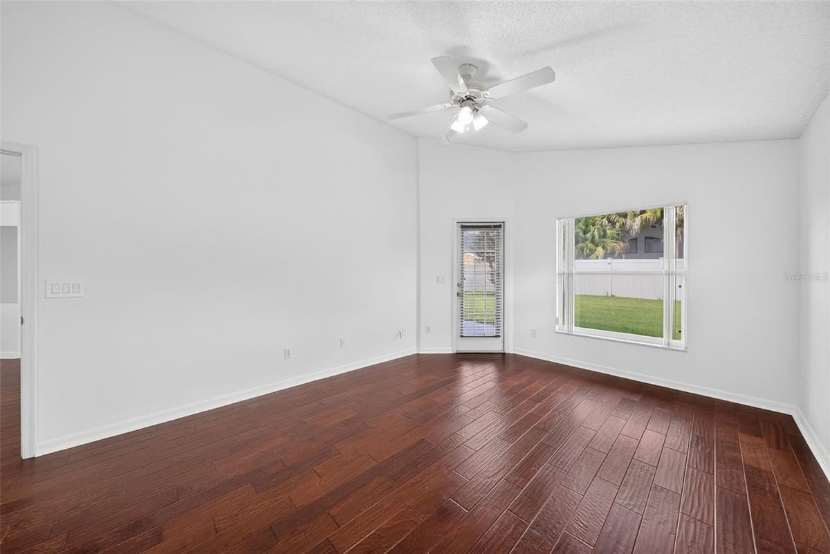 630 RIOMAR AVENUE — photo 20 of 35