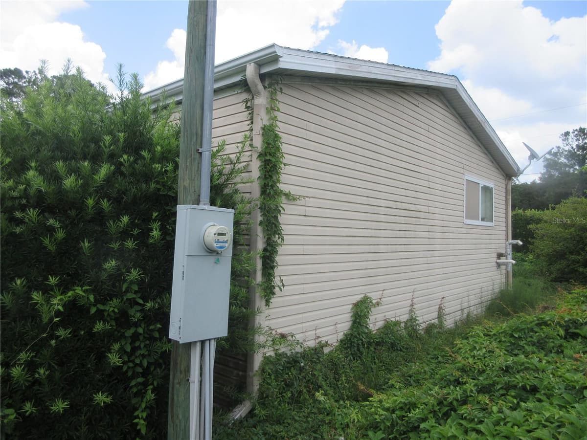 16000 HWY 329 — photo 3 of 94