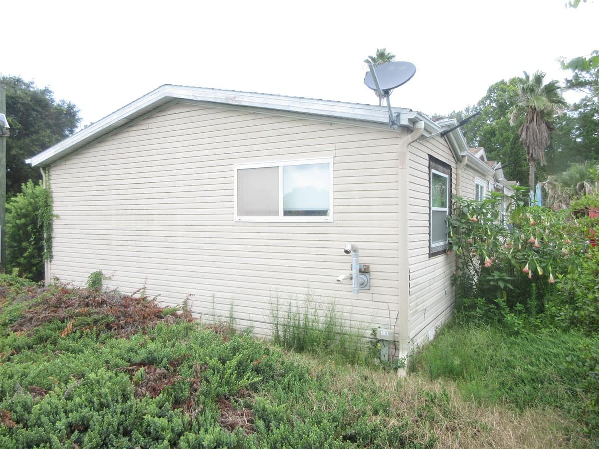 16000 HWY 329 — photo 4 of 94