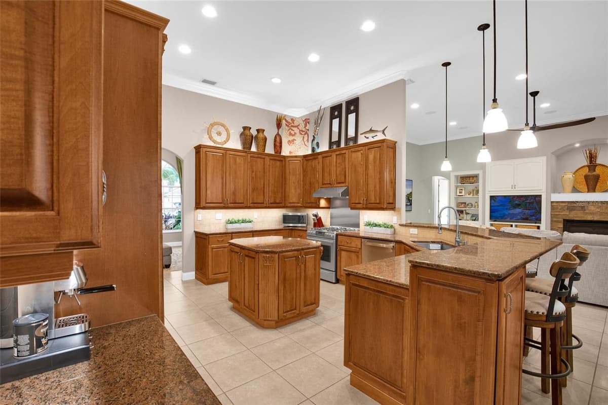 3544 TUSCANY RESERVE BOULEVARD — photo 14 of 63