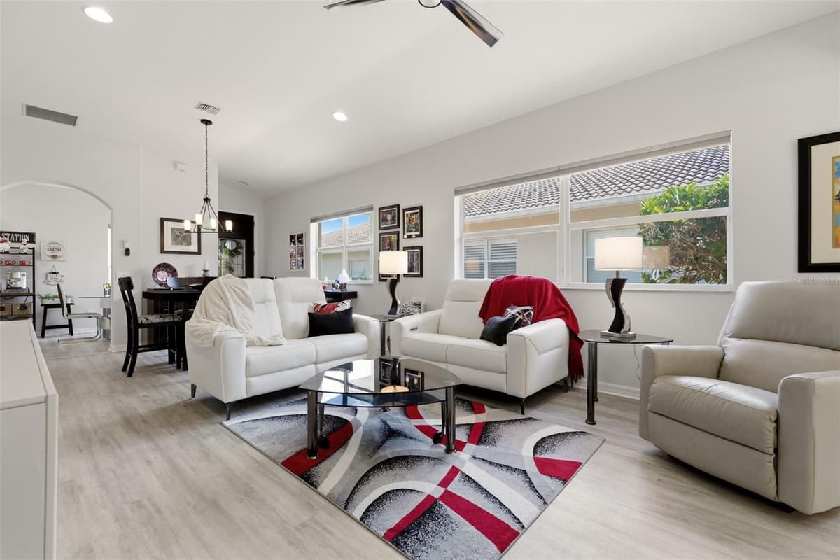 1071 TOPELIS DRIVE — photo 15 of 71