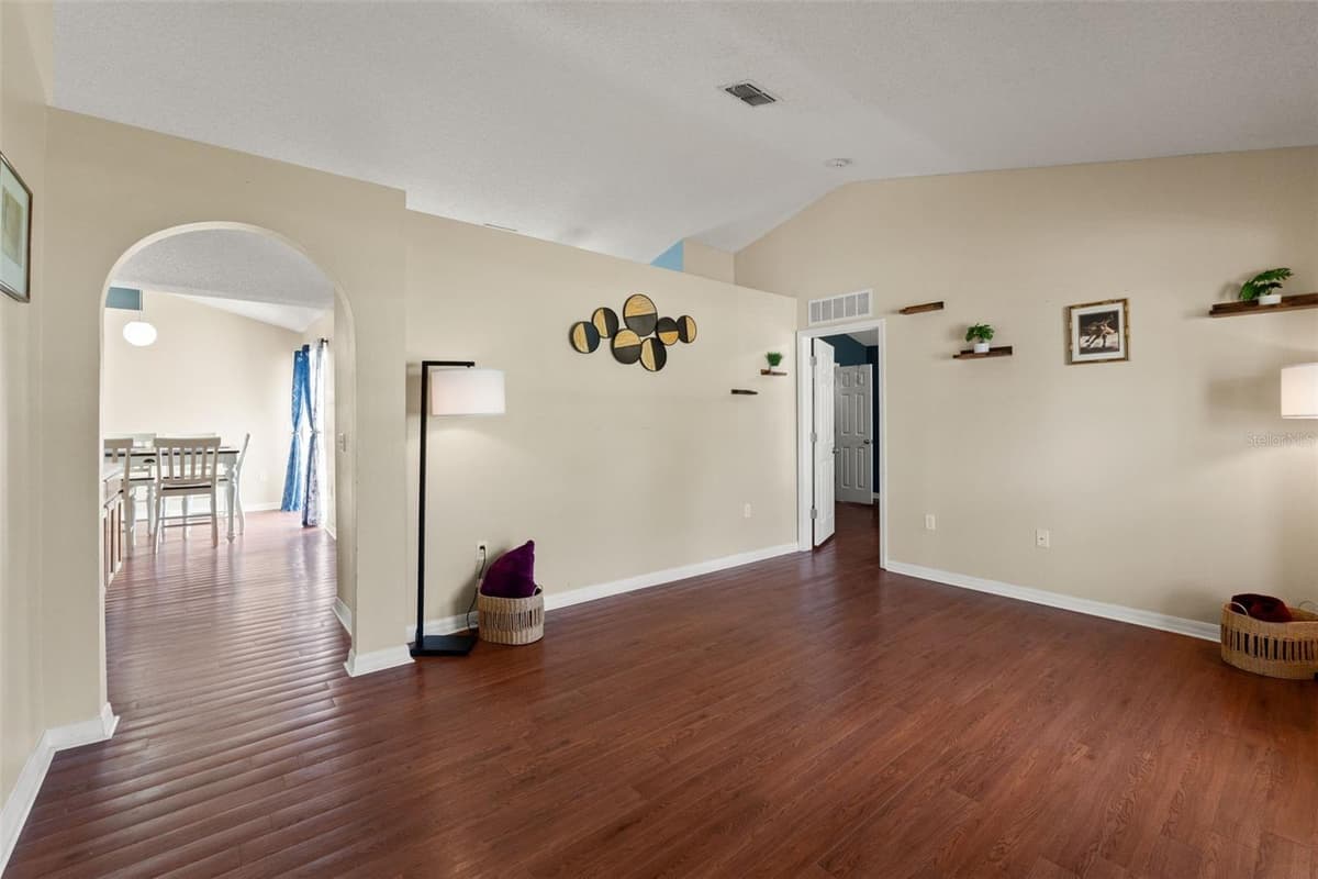 4416 DIOR ROAD — photo 17 of 46