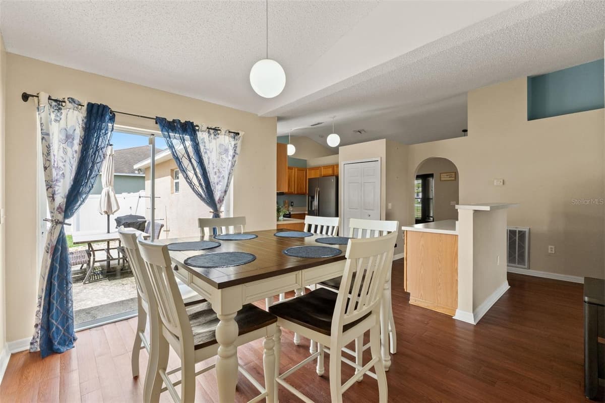 4416 DIOR ROAD — photo 31 of 46
