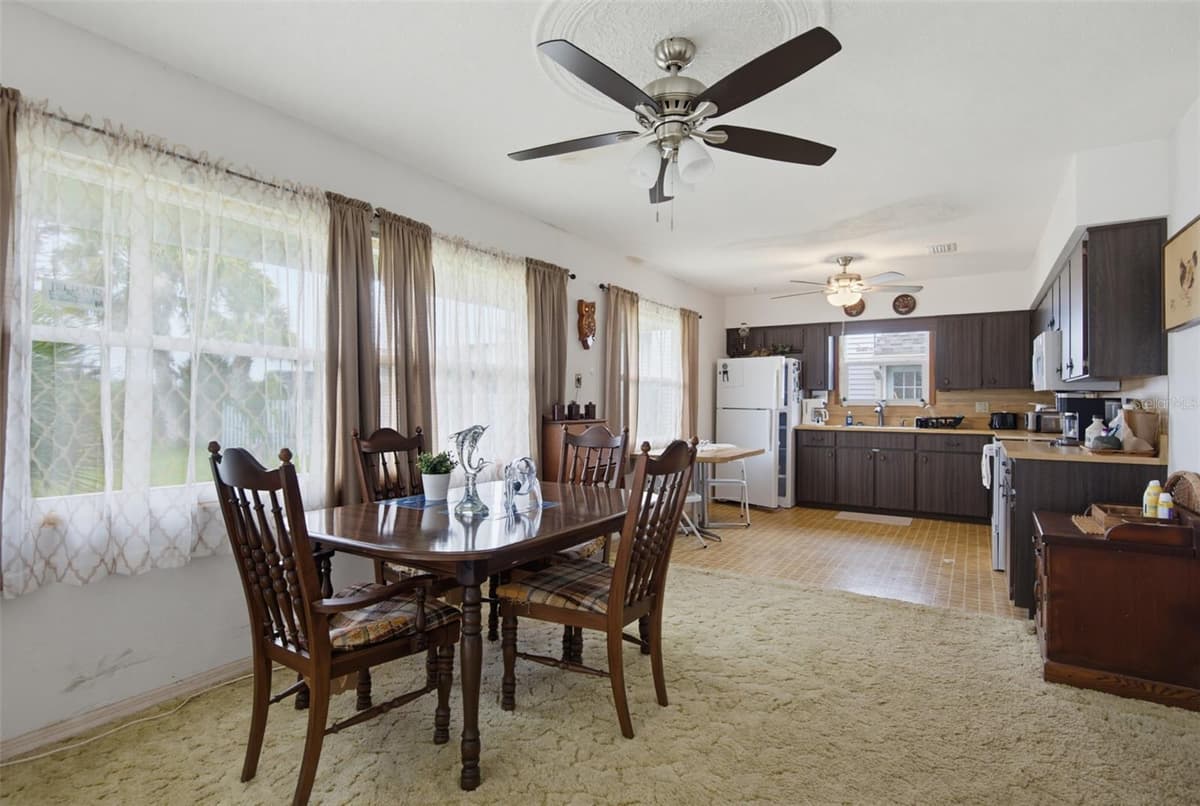 21 CUNNINGHAM DRIVE — photo 17 of 56