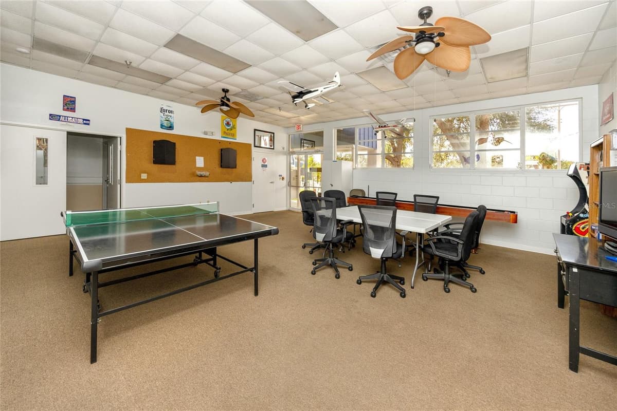 6821 AMERICANA DRIVE — photo 46 of 59