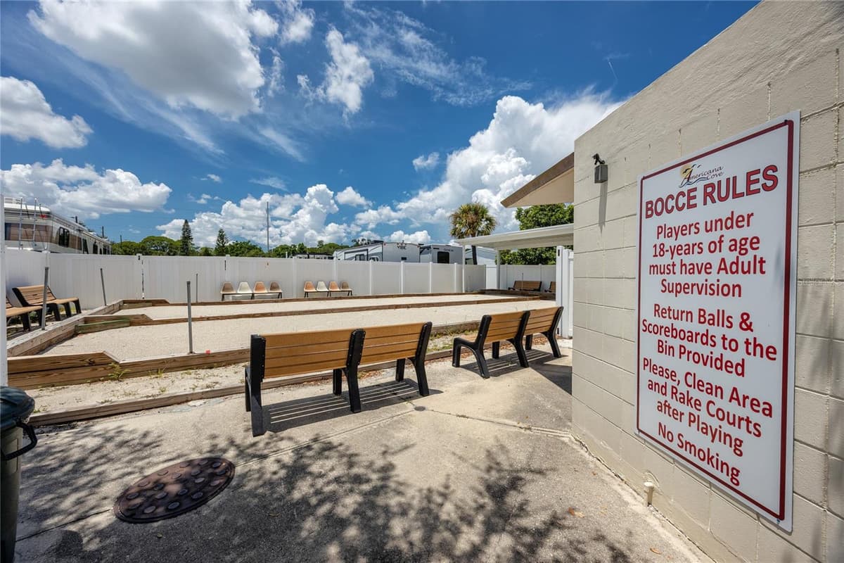 6821 AMERICANA DRIVE — photo 48 of 59