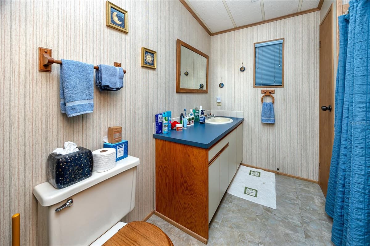 6821 AMERICANA DRIVE — photo 30 of 59