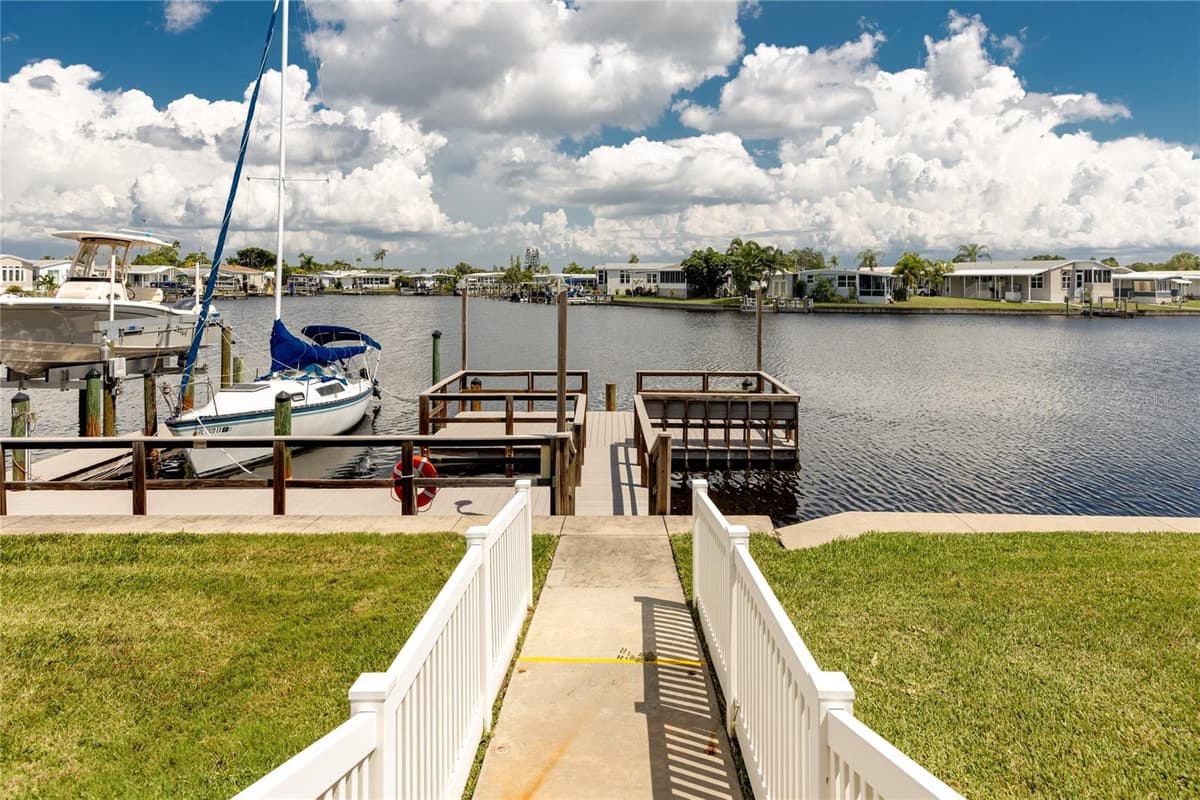 6821 AMERICANA DRIVE — photo 50 of 59