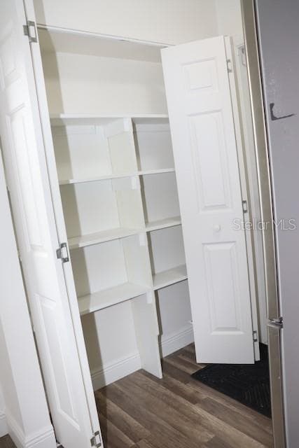 2113 LA DUE COURT — photo 10 of 37