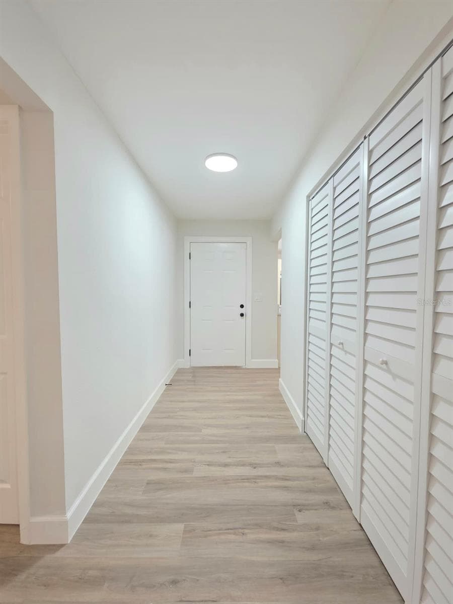 1405 COUNTRY CLUB BOULEVARD — photo 12 of 22