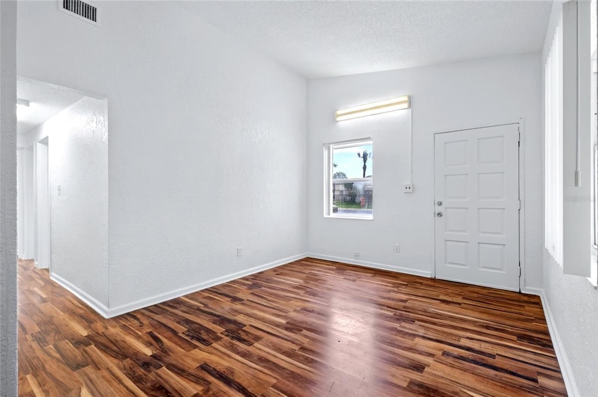 1317 PINE HILLS ROAD — photo 5 of 25
