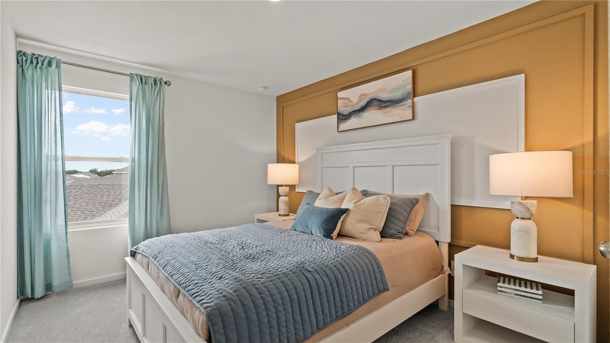 587 ARTEMIS STREET — photo 9 of 22