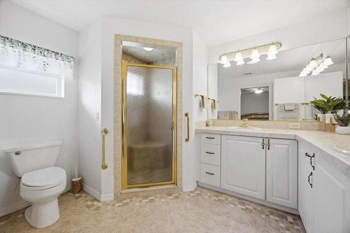 477 SWEETWATER WAY — photo 12 of 42