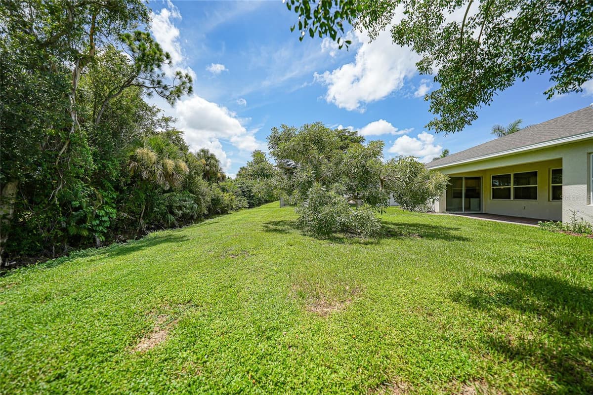 7442 BLUE SAGE — photo 31 of 35